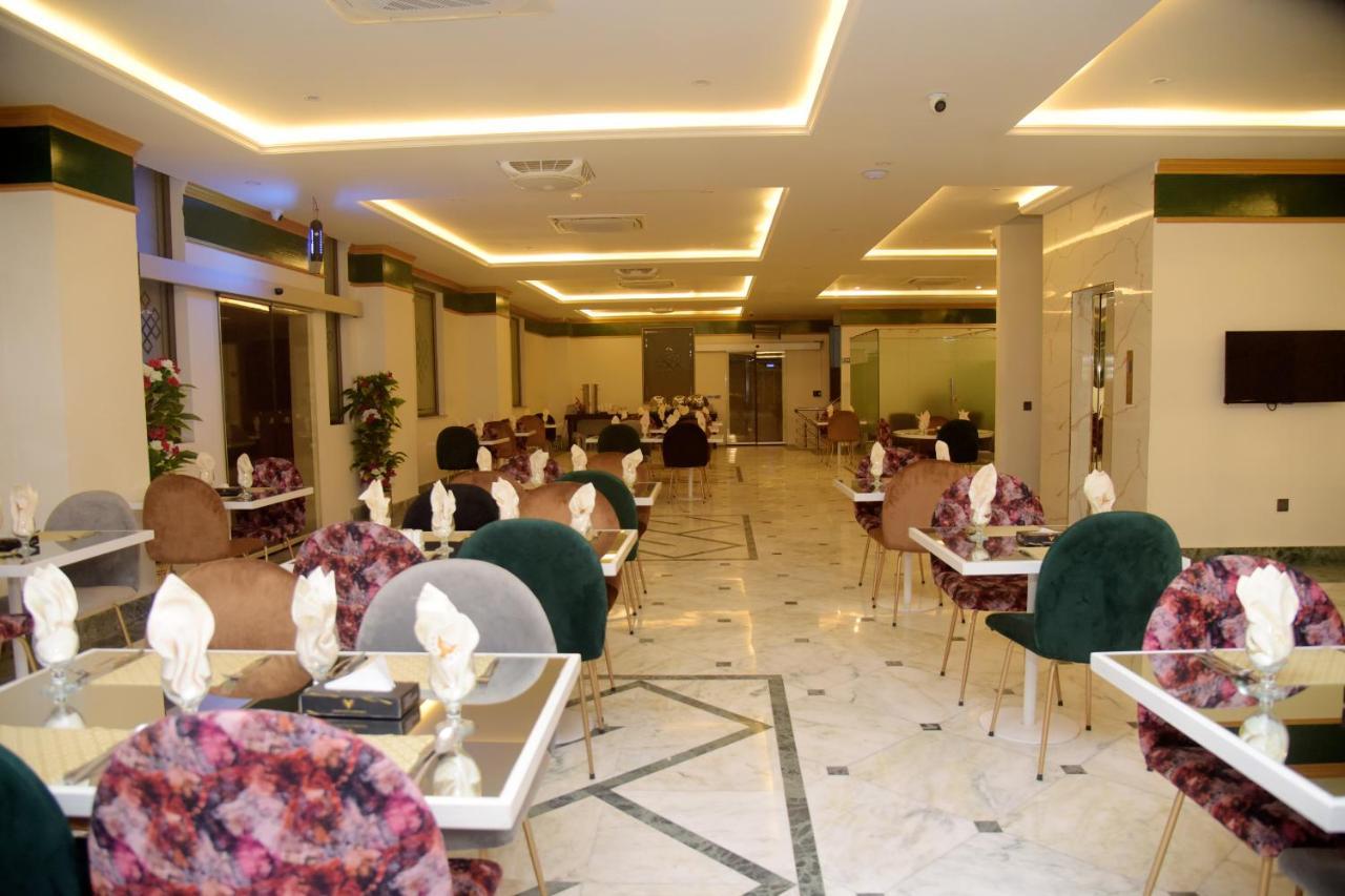 The Rich Hotel & Apartments 拉合尔 外观 照片