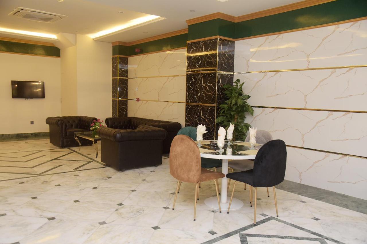 The Rich Hotel & Apartments 拉合尔 外观 照片