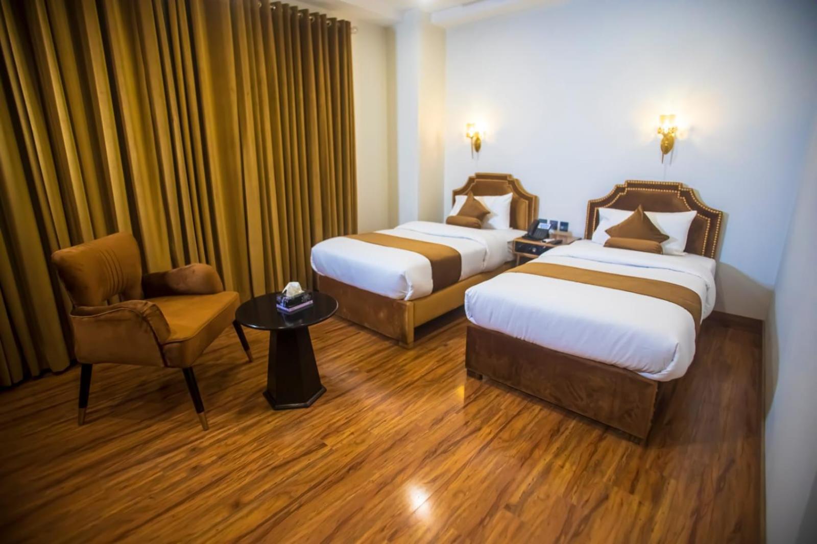 The Rich Hotel & Apartments 拉合尔 外观 照片